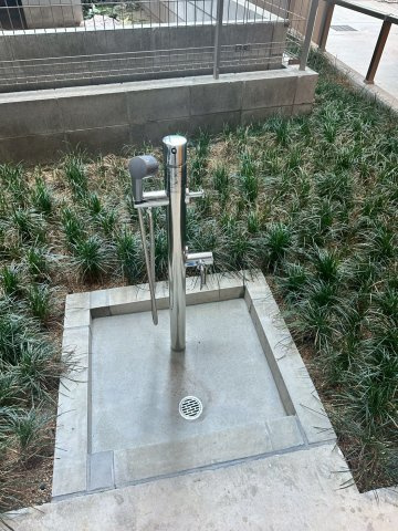 エスリード阿波座プライムコートの庭