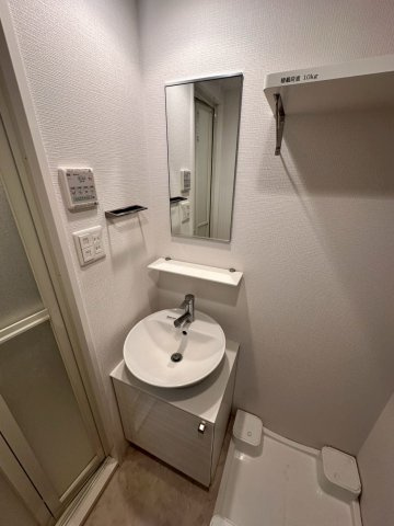 エスリード阿波座プライムコートの独立洗面台