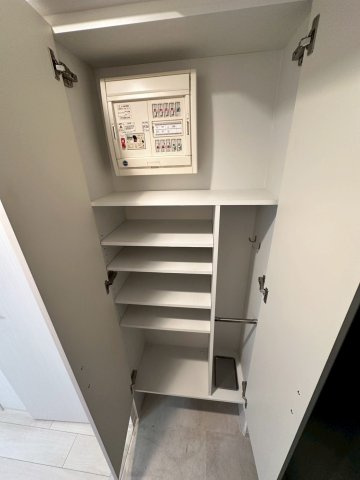 エスリード阿波座プライムコートの収納