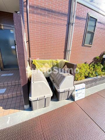 ウィンコート甲子園の外観|外観は落ち着いています