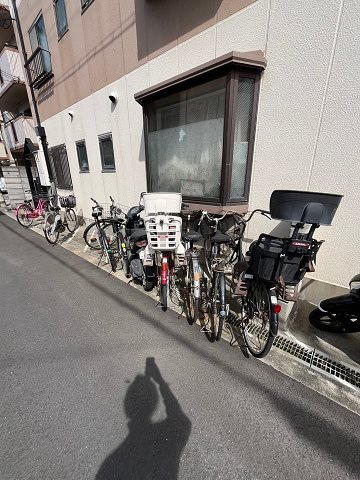 エースハイツ歌島の外観