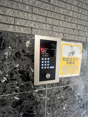 ウィット南塚口の外観