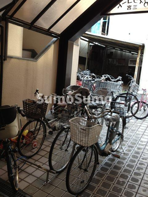 ヴィラコート三宮の外観