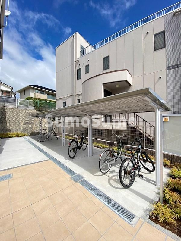 エクラ宝塚の外観