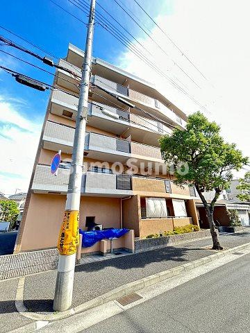 エクセル東園田の外観