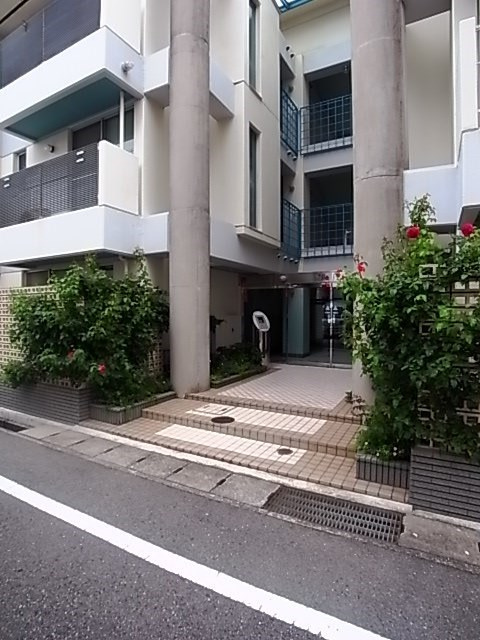 ヴィラリックスの外観