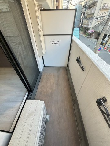 エグゼ堺筋本町のバルコニー