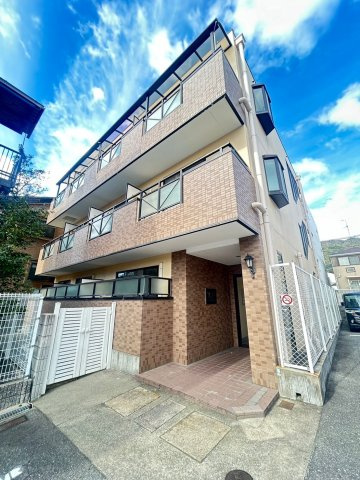 VILLA　WEST　六甲の外観