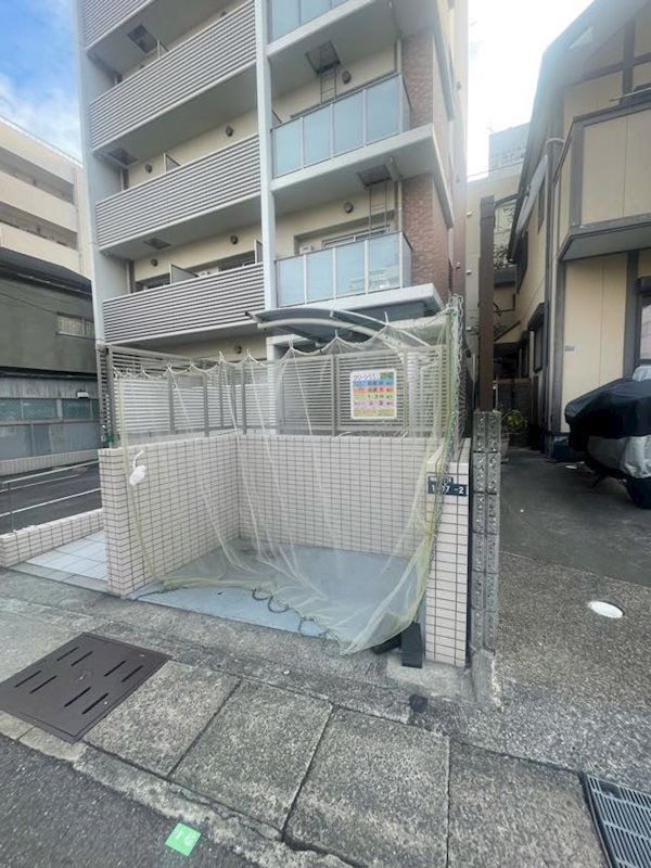 ウエストヒルズ大倉山の外観