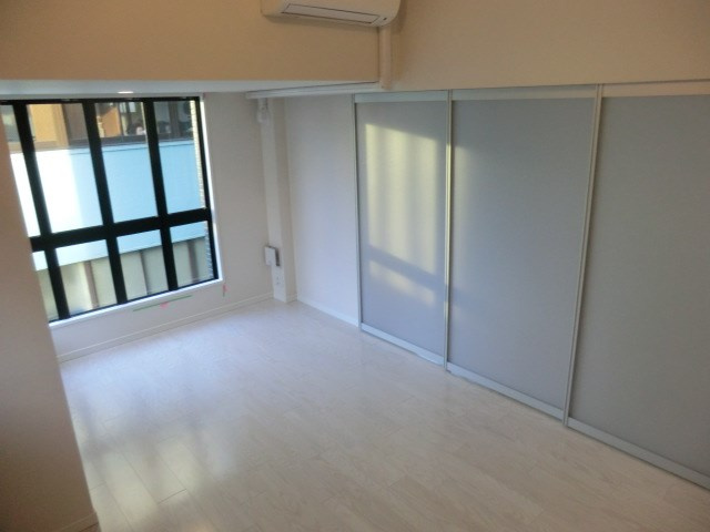 S-RESIDENCE神戸元町の居間・リビング
