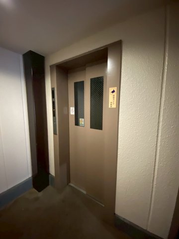 ウイデアのロビー
