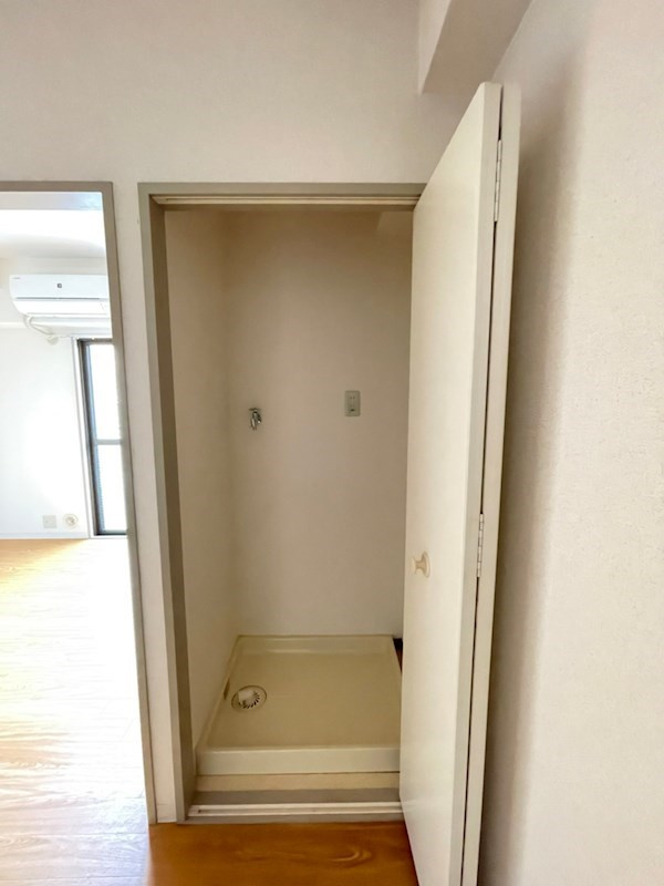 エール箕岡の玄関