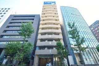 SERENiTE新大阪の外観