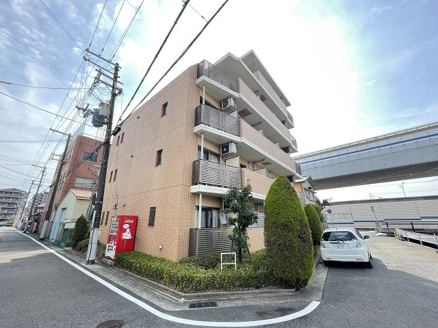 Sempre Vita甲子園の外観