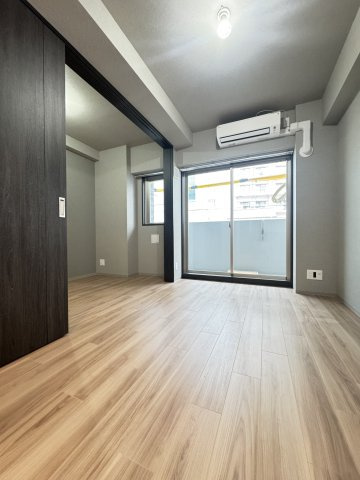 SDグランツ三宮イーストフロントの居間・リビング