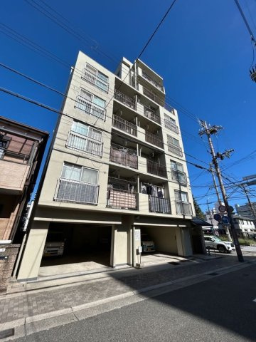 エクセル若松の外観