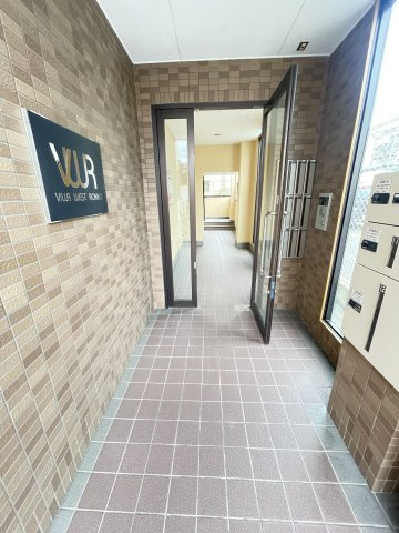 VILLA　WEST　六甲のエントランス