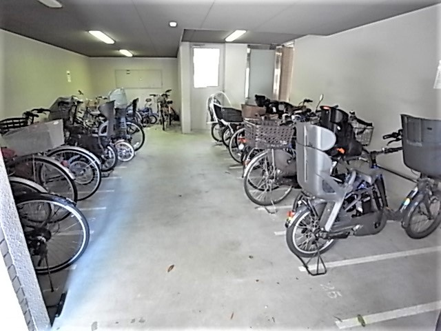 エヴァグリーン岡本のその他共用部分