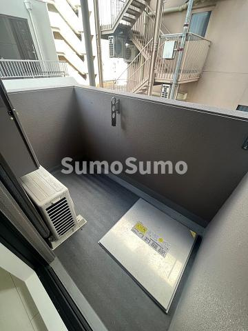S-RESIDENCE難波Brillerのバルコニー