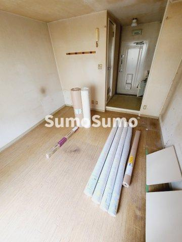 エスプレッソレジデンスの洋室