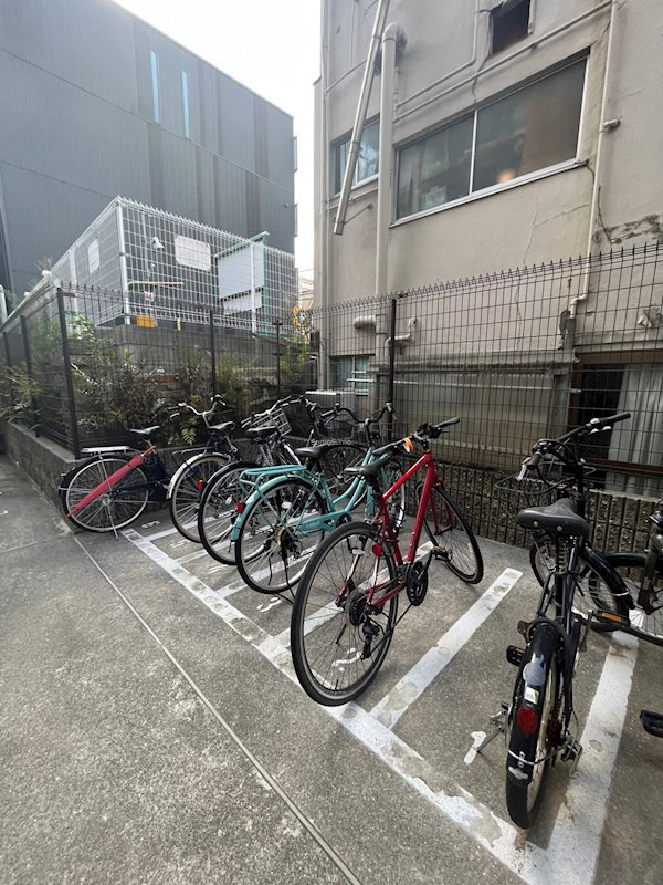 willDo谷町の駐車場