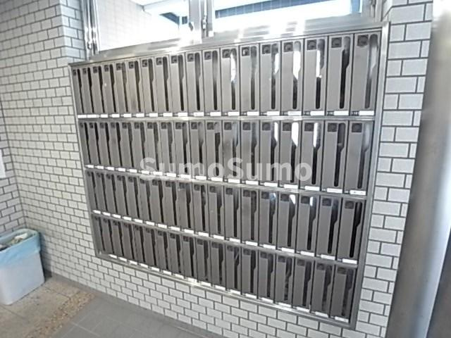 エスペラール神戸の外観