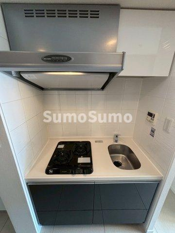 エスライズ東心斎橋のキッチン