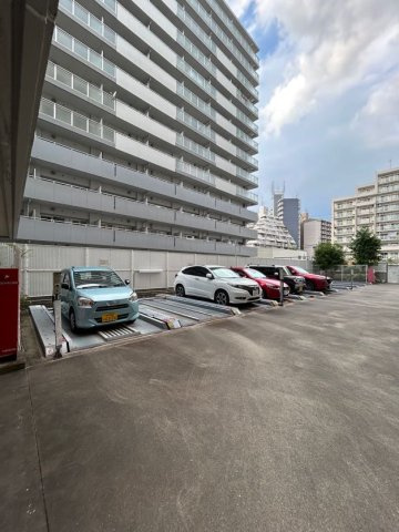 willDo浜崎通の駐車場|駐車場完備です