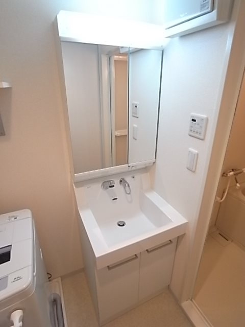 WELLBEAR新神戸の洗面所