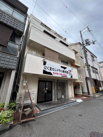 エスポワール板宿の外観