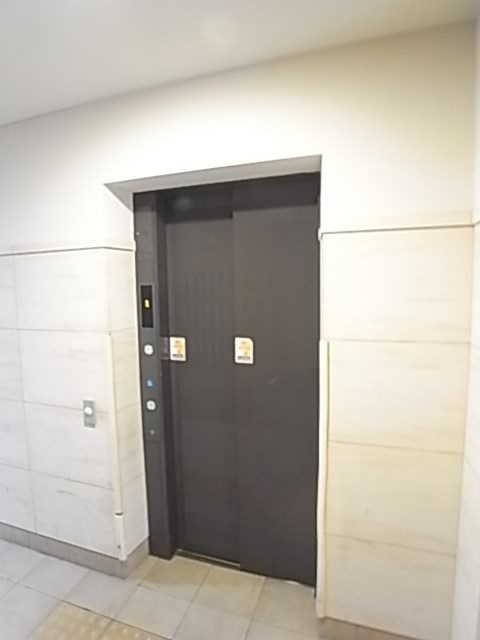 アーイ塚口の外観
