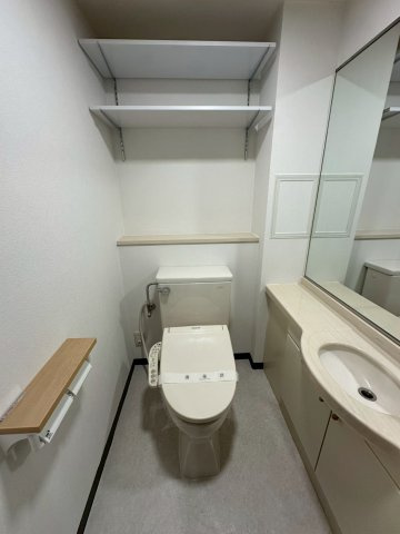 アーデンコート住吉川のトイレ