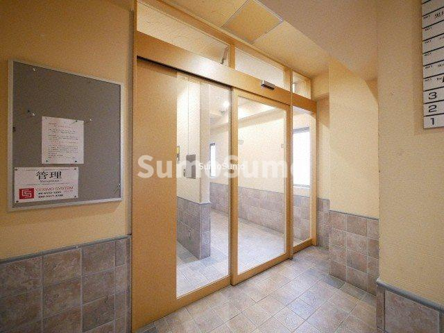 アスティナ御堂筋本町のエントランス|落ち着いたエントランスです
