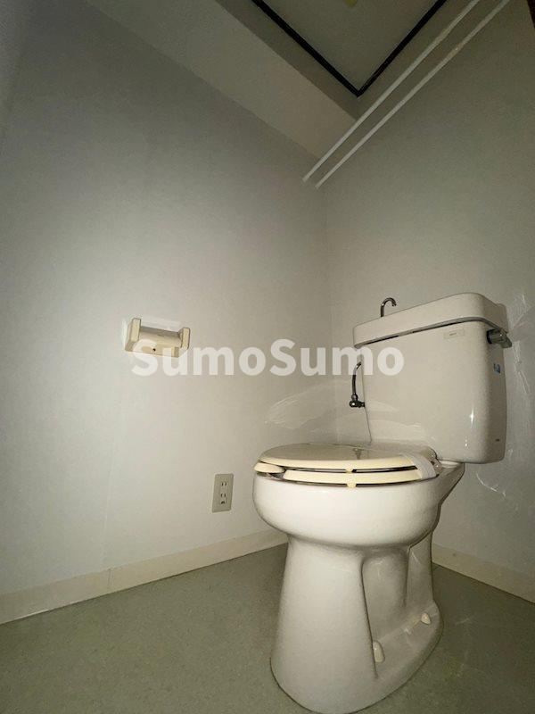 アクシス板宿のトイレ|コンパクトで使いやすいトイレです