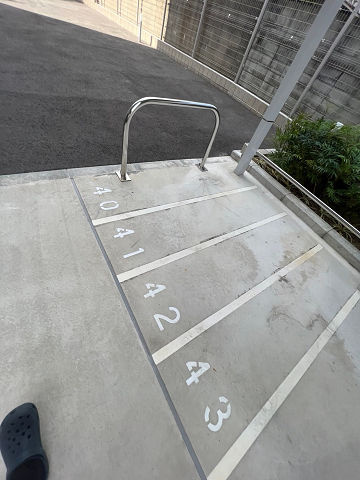 アドバンス大阪ヴェンティ の駐車場