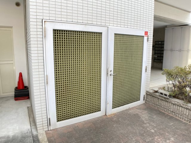 アクエルド新町の外観