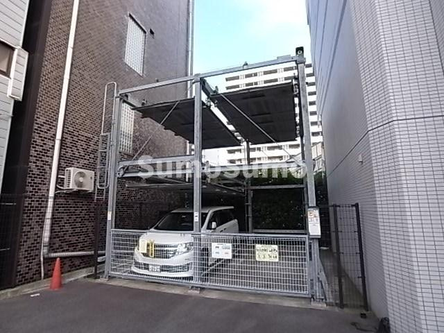 アドバンス三宮ウィングロードの外観