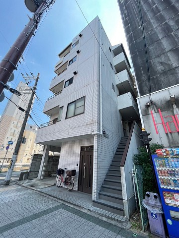 アルル西宮の外観