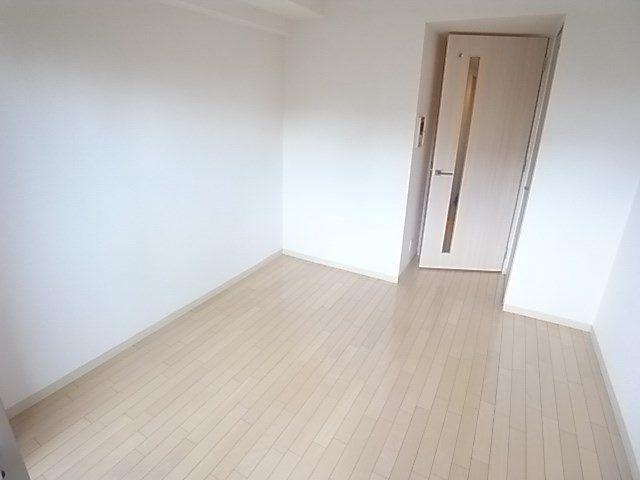 エスリード神戸WESTの寝室