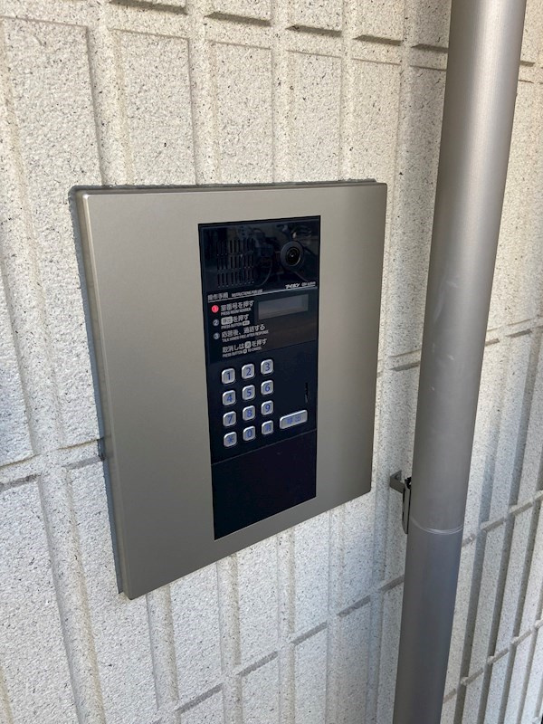 アスピラシオンJR尼崎フロントの外観