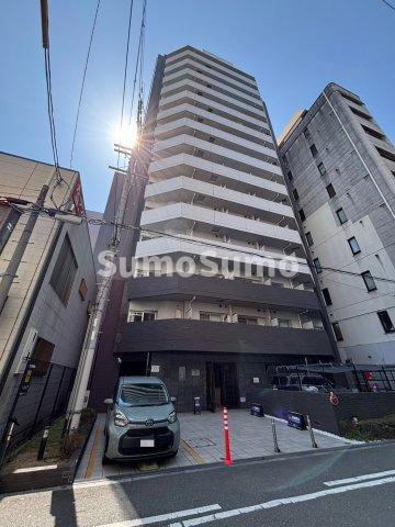 アドバンス心斎橋グランガーデンの外観