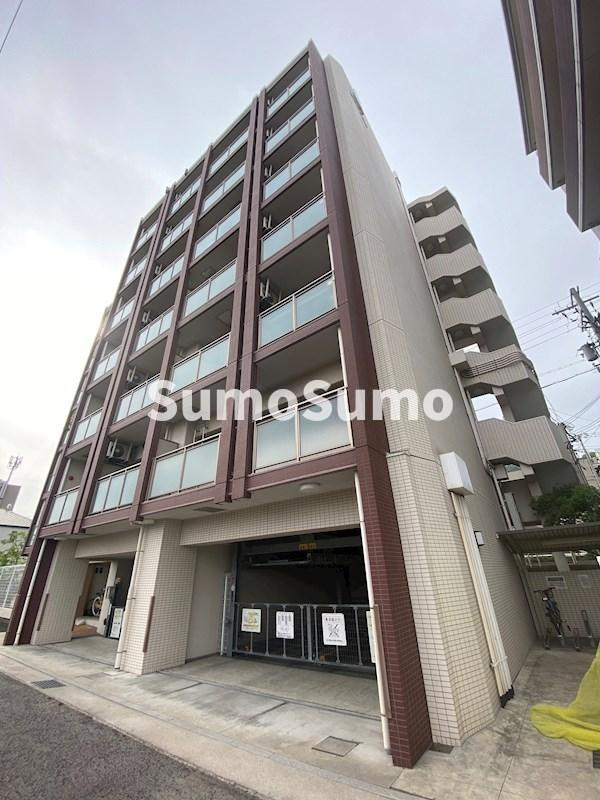 アルファレガロ甲南山手のエントランス