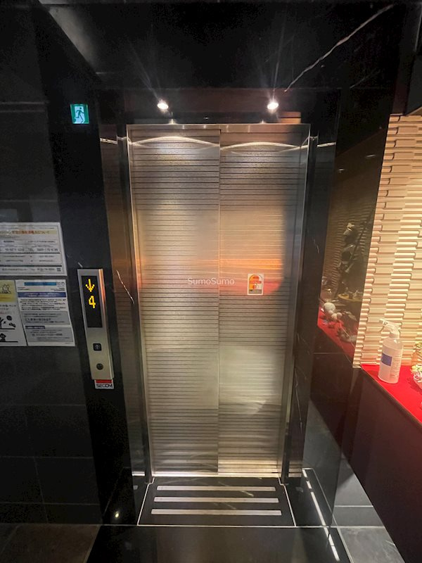 アクティ北浜の外観