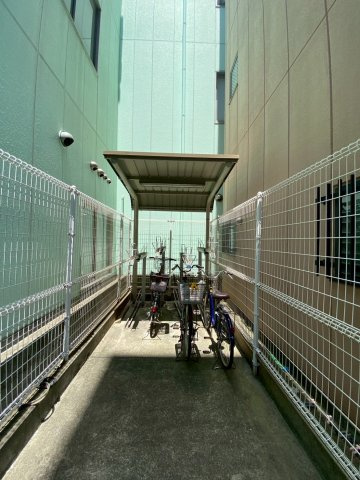 アスティオス湊川の外観