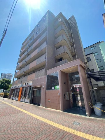 アスティオス湊川の外観