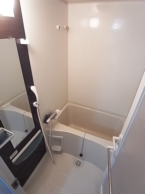 アスヴェル神戸駅前の浴室