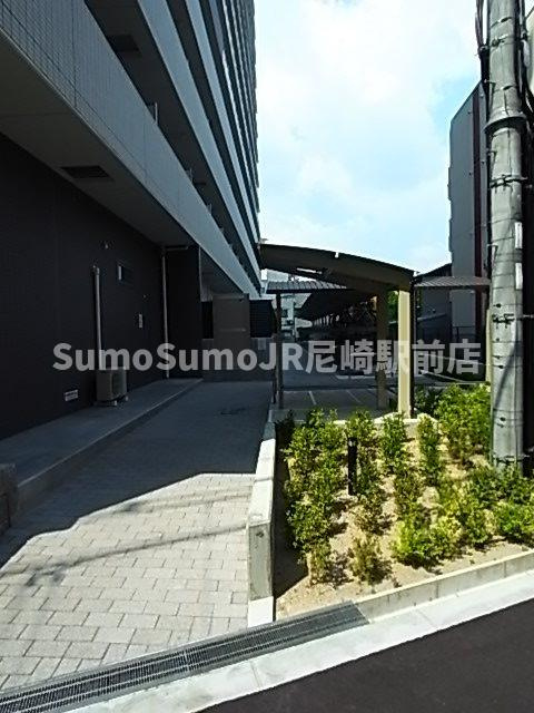 アドバンス新大阪ラシュレの外観