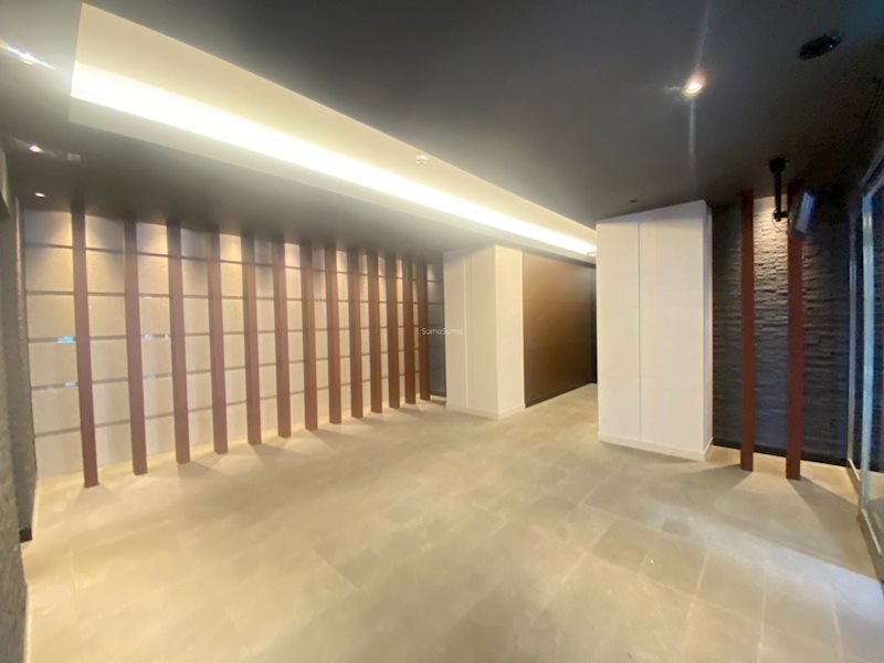 エスリード谷町六丁目レジデンスのロビー