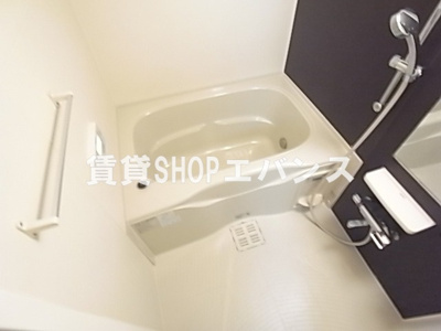 【浴室】 | ロイヤル スリー