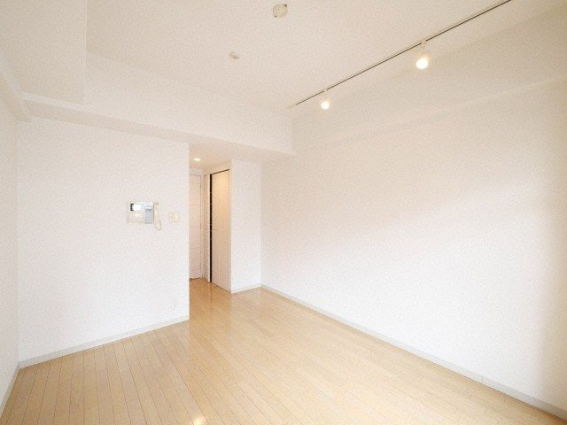エスリード難波WESTの居間・リビング